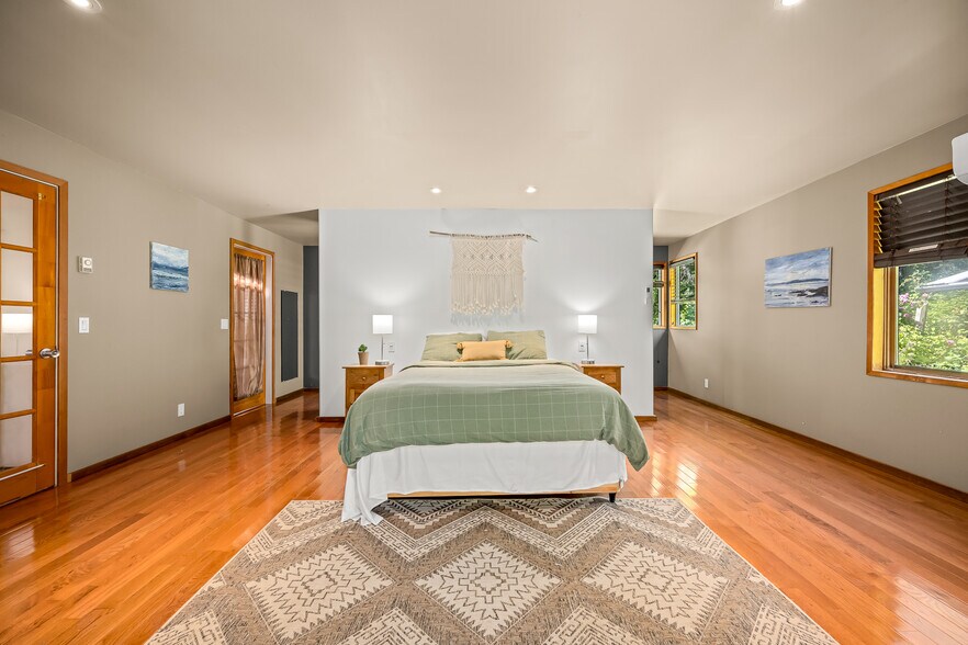 More Photos Of 1885 Central Rd, Hornby Island Land For Sale