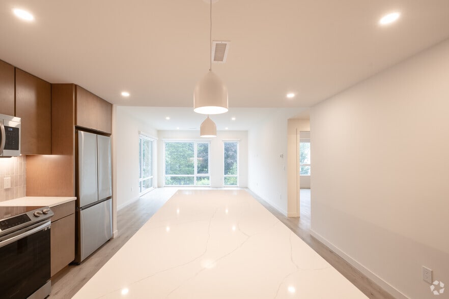 More Photos Of 44 Springside Ave, Arlington Apartments For Lease