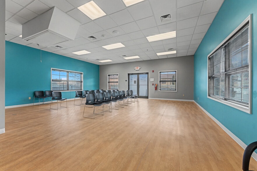 More Photos Of 2195 Cheat Rd, Morgantown Medical For Sale