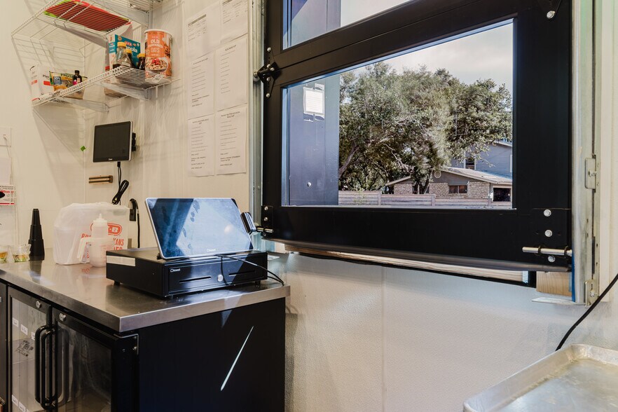 More Photos Of 15410 White Fawn Dr, San Antonio Fast Food For Sale