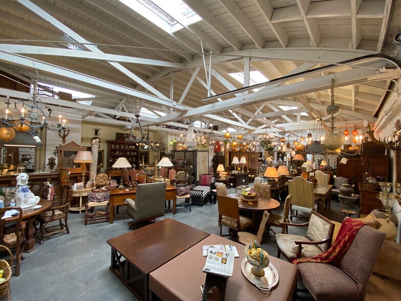 More Photos Of 2252 W Washington Blvd, Los Angeles Warehouse For Sale