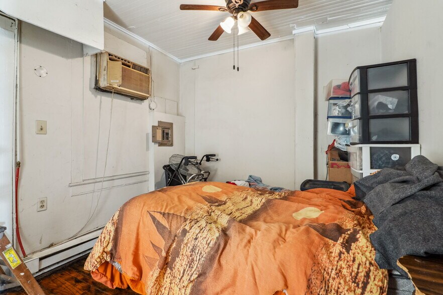 More Photos Of 462-470 2nd Ave, Troy Storefront Retail Residential For Sale