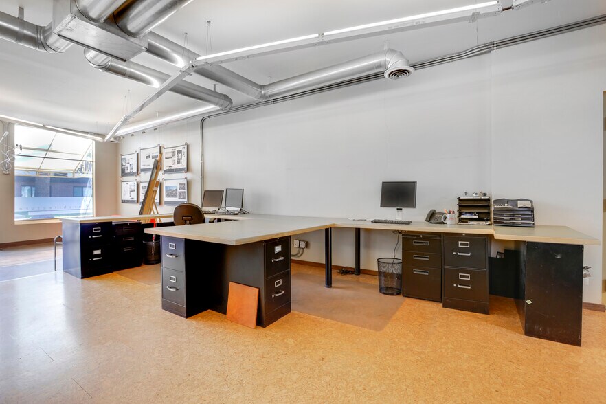 More Photos Of 4023 Zuni St, Denver Storefront For Sale