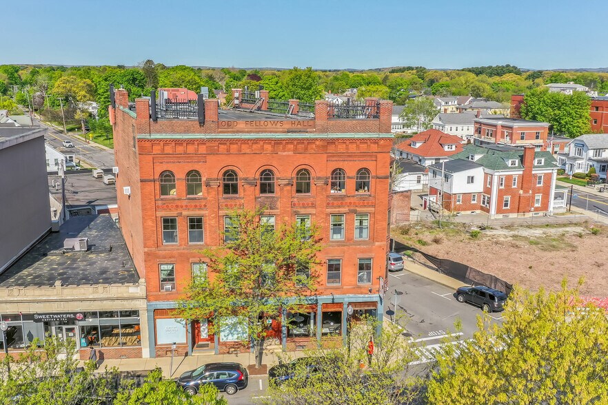 More Photos Of 11 S Main St, Natick Office For Lease