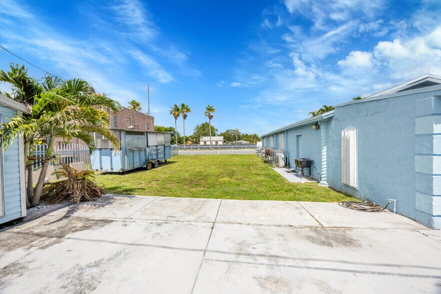 More Photos Of 8523 NW 22nd Ave, Miami Religious Facility For Sale