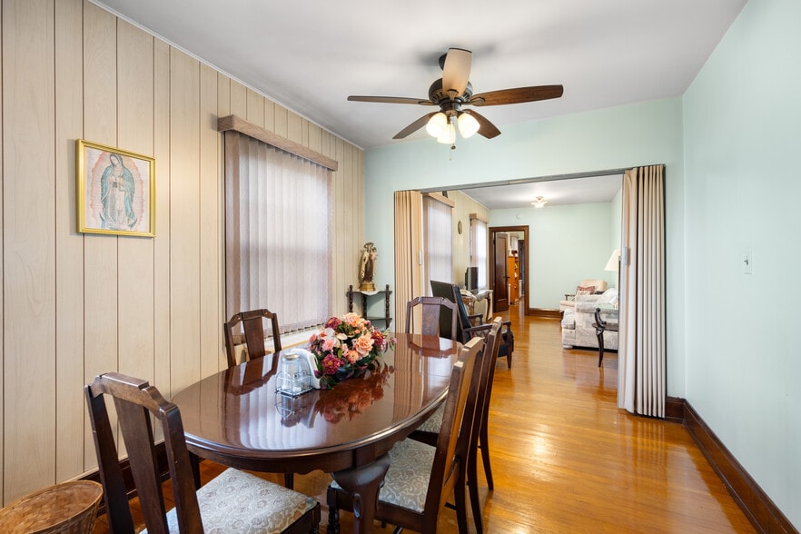 More Photos Of 94 Shoshone st, Buffalo Religious Facility For Sale