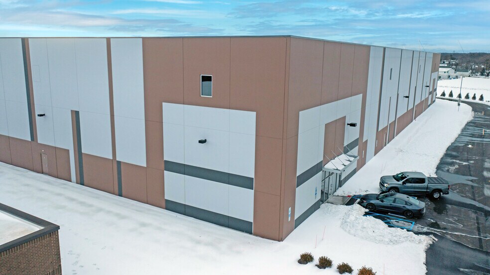 More Photos Of 473 Ridge Rd, South Brunswick Warehouse For Lease