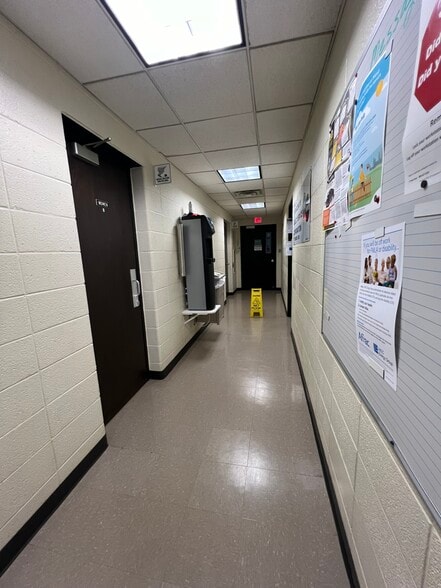 More Photos Of 912 Main St, Wausaukee Warehouse For Sale