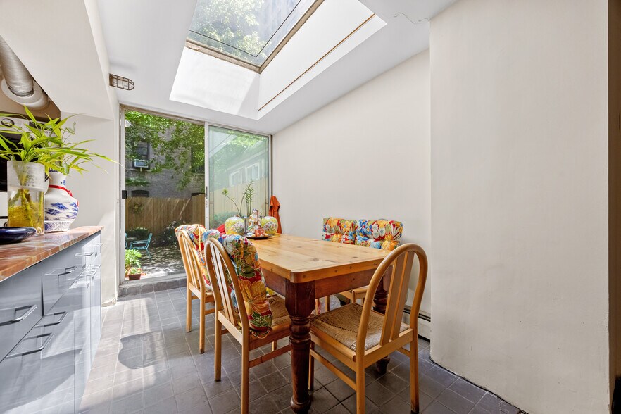 More Photos Of 311 W 78th St, New York Apartments For Sale