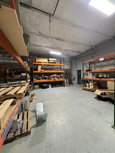 More Photos Of 627 S Main St, Coalville Auto Dealership For Sale