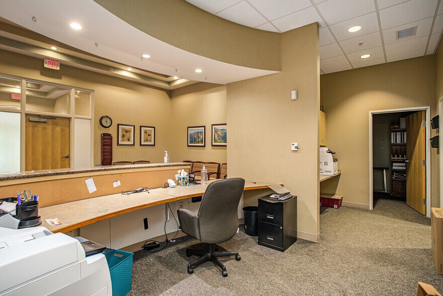 More Photos Of 3770 Capital Ave SW, Battle Creek Medical For Sale