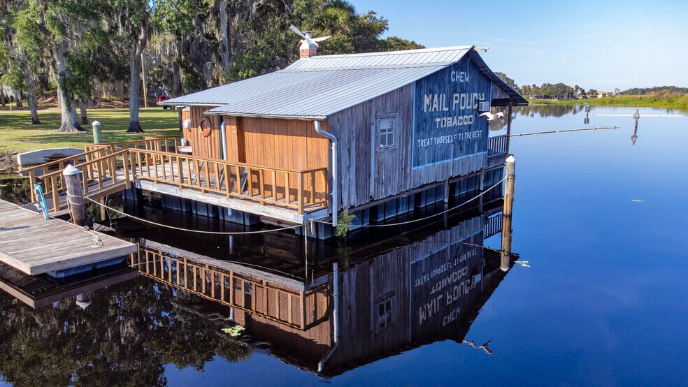 More Photos Of 3900 Peninsula Pt, Sanford Land For Sale
