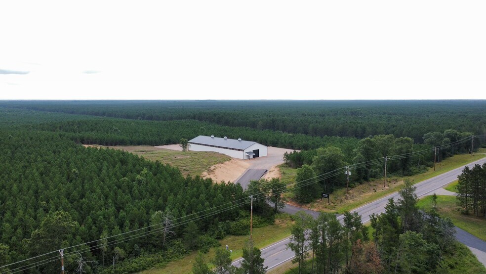 More Photos Of 1106 County Road D, Nekoosa Industrial For Lease