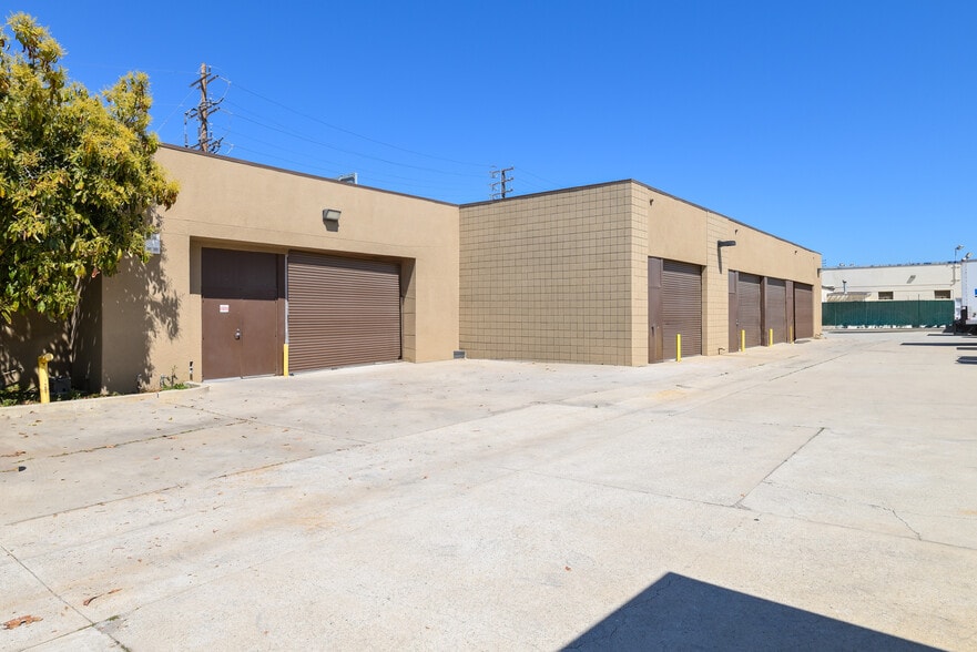 More Photos Of 1792 Callens Rd, Ventura Distribution For Lease
