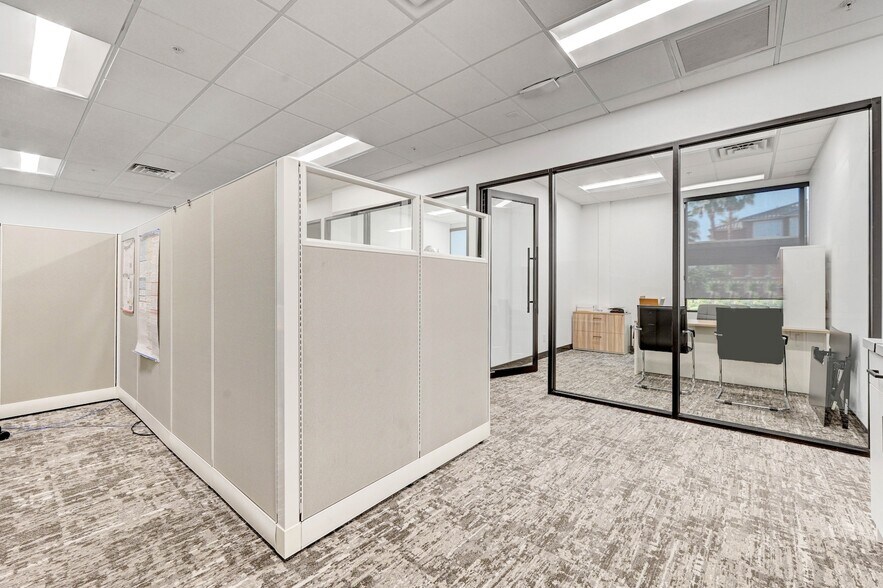 More Photos Of 9580 W Sahara Ave, Las Vegas Office For Sale