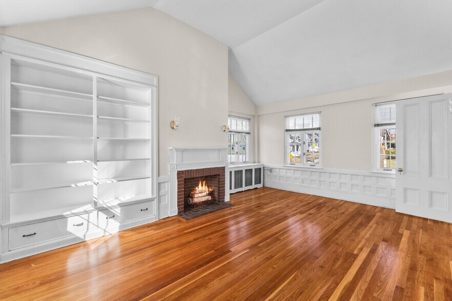 More Photos Of 1646 Centre St, Boston Office For Sale