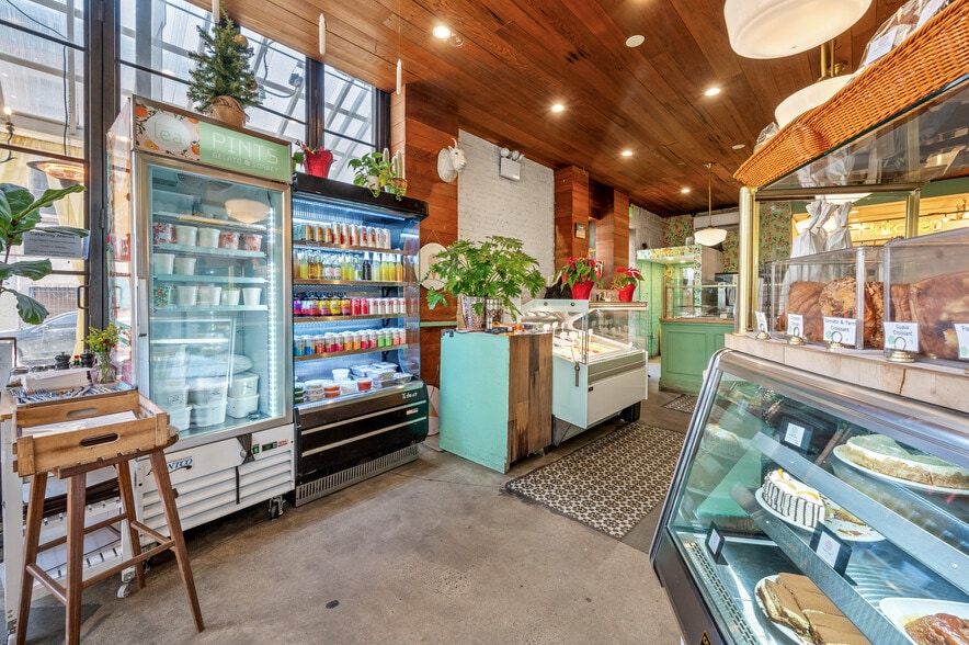 More Photos Of 1022 Cortelyou Rd, Brooklyn Apartments For Lease