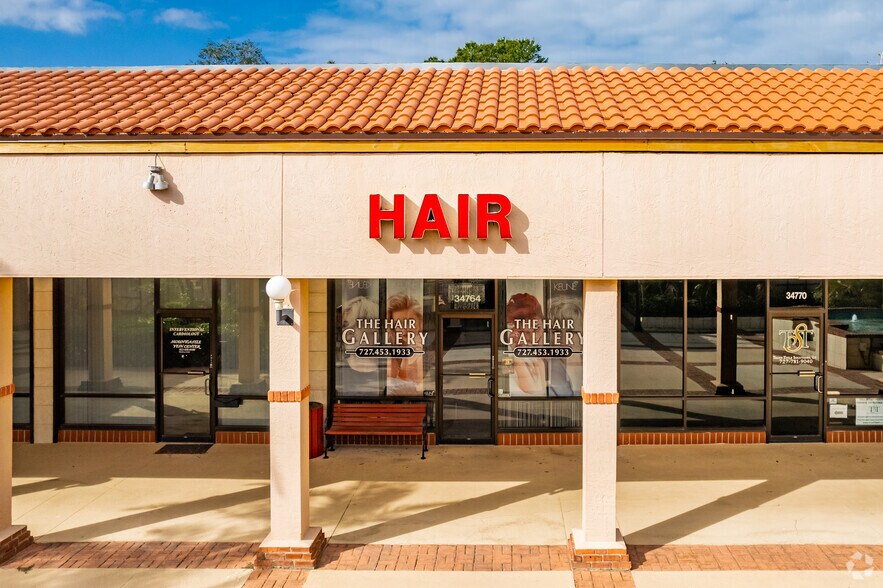 More Photos Of 34718-35084 US Highway 19 N, Palm Harbor Unknown For Lease