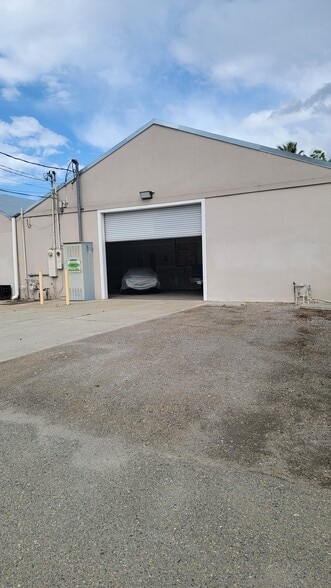More Photos Of 9942-9952 Broadway, Live Oak Medical For Lease