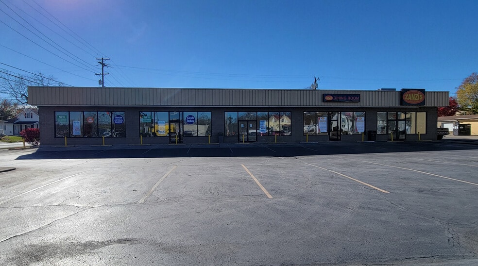 Primary Photo Of 509-513 E Main St, Circleville Freestanding For Lease