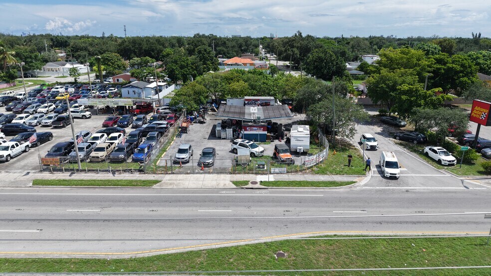 More Photos Of 9301 NW 27th Ave, Miami Auto Dealership For Sale
