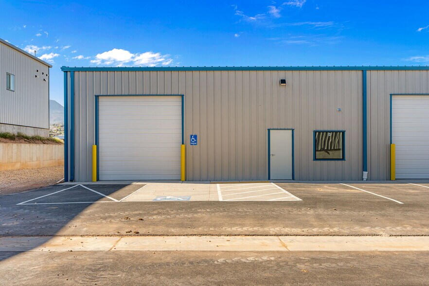 More Photos Of 2351 W 850 N, Cedar City Warehouse For Lease