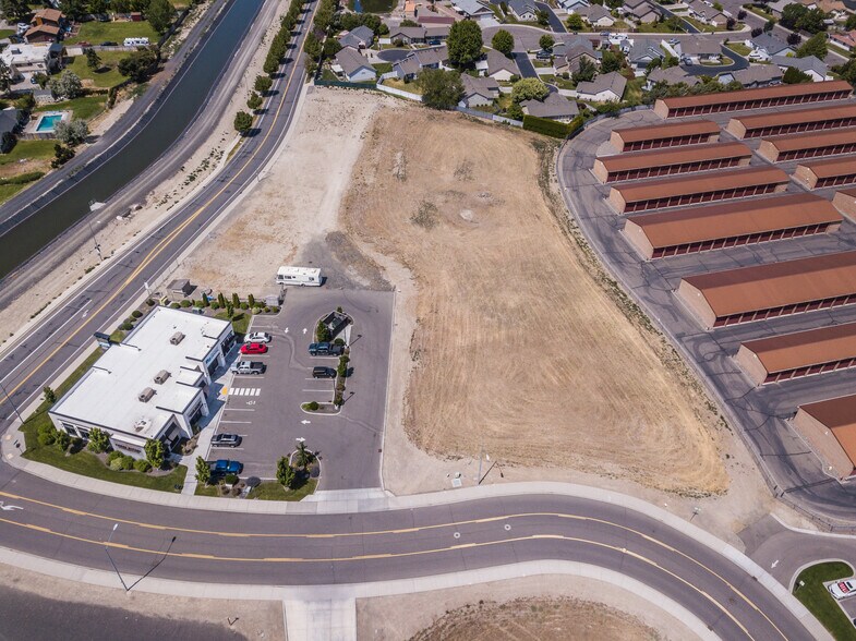 More Photos Of 2606 S. Williams Place, Kennewick Land For Sale