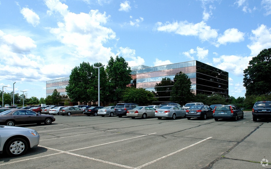 More Photos Of 55 Capital Blvd, Rocky Hill Office For Lease