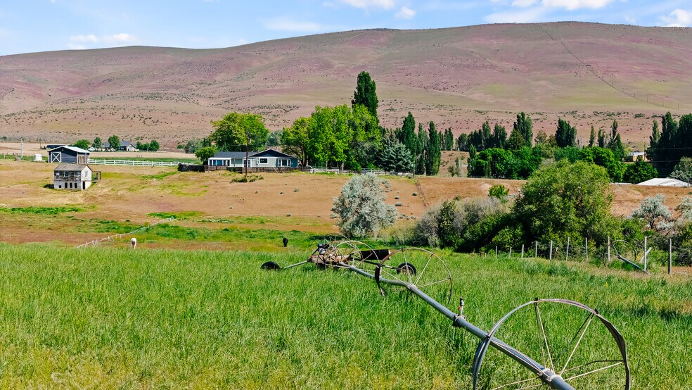 More Photos Of Tieton Drive, Yakima Land For Sale