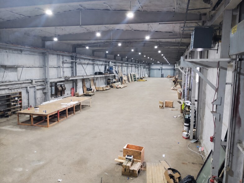 More Photos Of 161 Temple Hill Rd, New Windsor Manufacturing For Lease