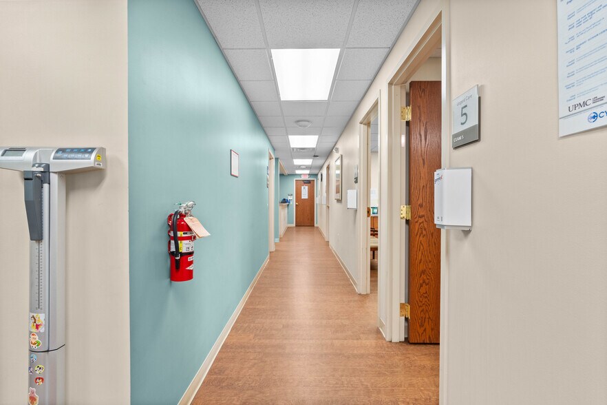 More Photos Of 18 Sportsman Dr, Clarion Medical For Sale
