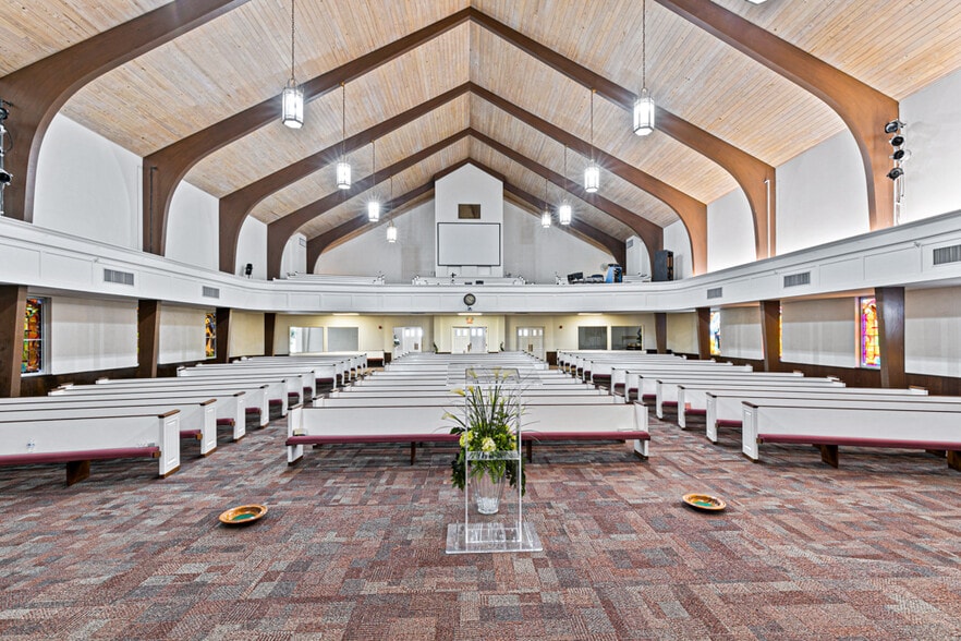More Photos Of 2703 Wesley St, Greenville Religious Facility For Sale
