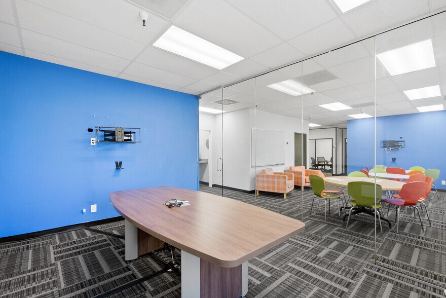 More Photos Of 289 S San Antonio Rd, Los Altos Office For Lease