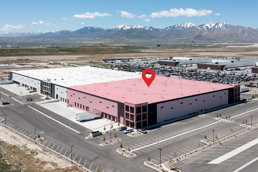 More Photos Of 615 S 6400 W, Salt Lake City Distribution For Lease