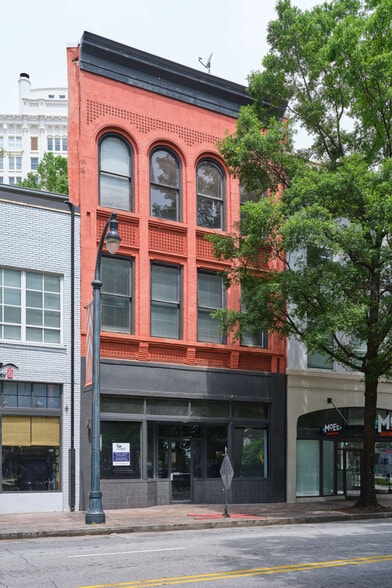 More Photos Of 50 Peachtree St NW, Atlanta Apartments For Lease