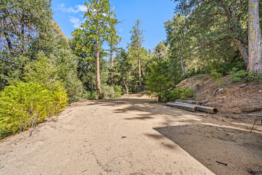 More Photos Of Palomar Divide Truck Trail, Palomar Mountain Land For Sale