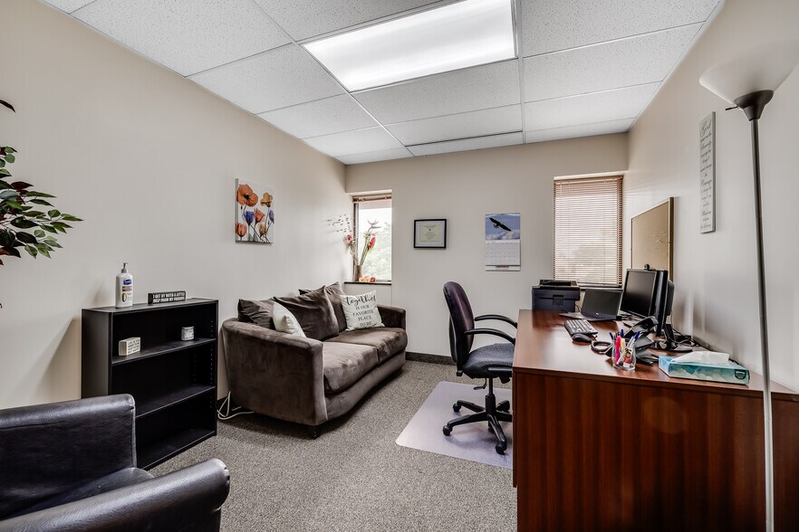 More Photos Of 4555 Erin Dr, Eagan Office For Sale