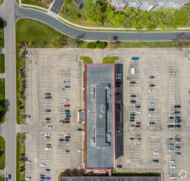 More Photos Of 8100-8120 Penn Ave S, Bloomington Office For Sale