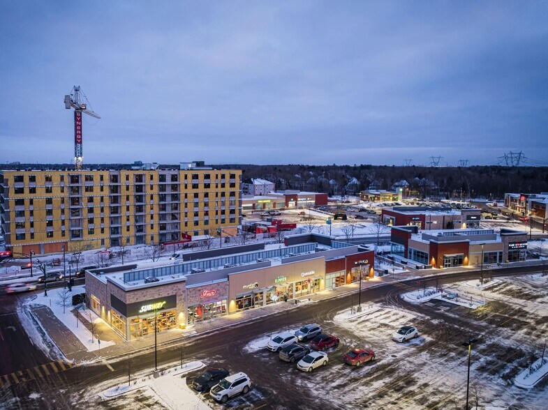 More Photos Of 2785 Boul De La Pinière, Terrebonne Unknown For Lease