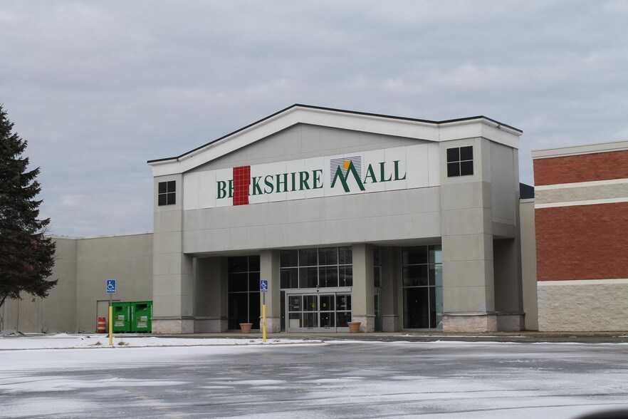 More Photos Of 655 Cheshire Rd, Lanesborough Unknown For Lease