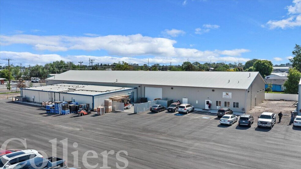 More Photos Of 2032 Highland Ave E, Twin Falls Warehouse For Lease