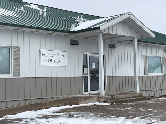 More Photos Of N5696 850th St, Elk Mound Bar For Sale