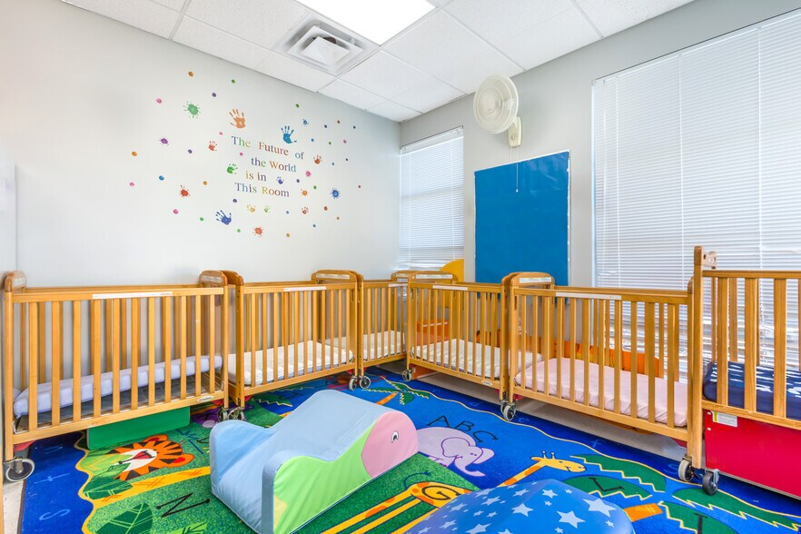 More Photos Of 4250 W Pinnacle Peak Rd, Glendale Daycare Center For Sale