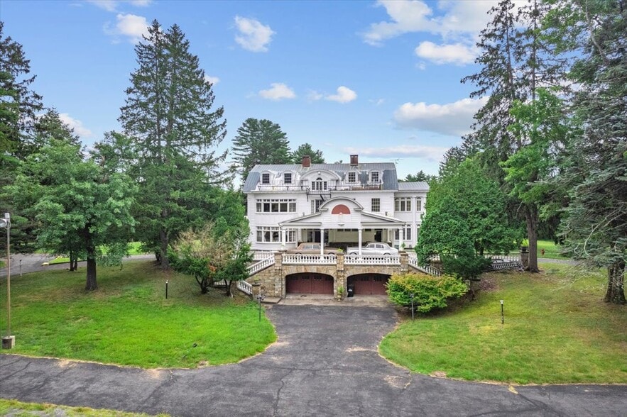 More Photos Of 2255 Ballston Ave, Saratoga Springs Restaurant For Sale