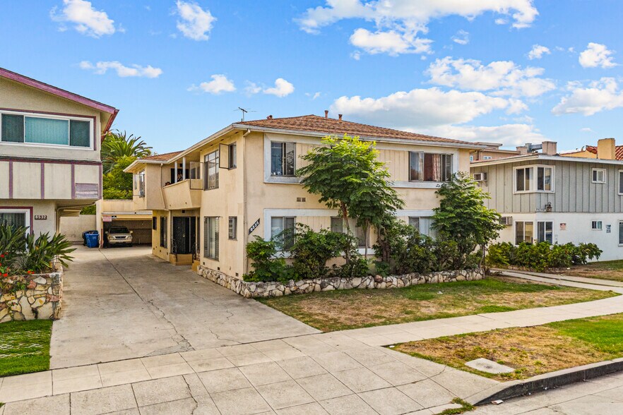 Primary Photo Of 8536 Saturn St, Los Angeles Apartments For Sale