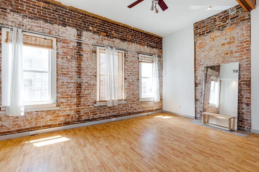 More Photos Of 1521 Hull St, Richmond Storefront Retail Residential For Sale