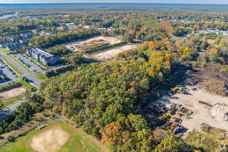 More Photos Of 1471 W Whitty Rd, Toms River Warehouse For Sale