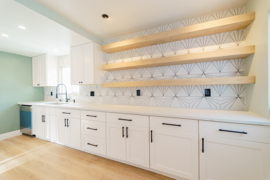 More Photos Of 1343-1347 Grove Ave, Imperial Beach Apartments For Sale