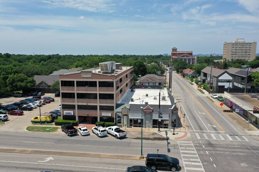 More Photos Of 1005 W Jefferson Blvd, Dallas Loft Creative Space For Lease