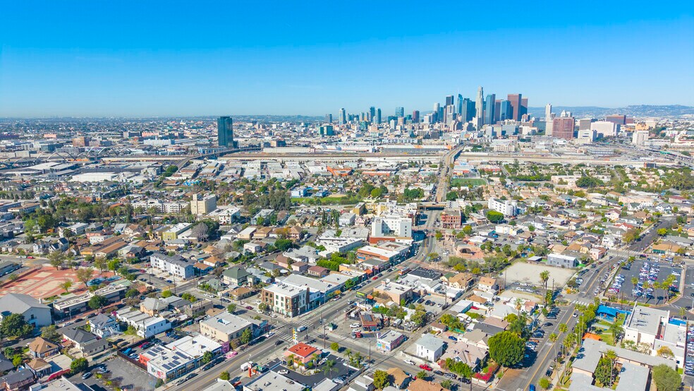 More Photos Of , Los Angeles General Retail For Sale